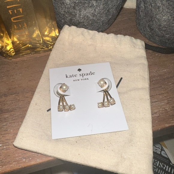 NWT Kate Spade Gold Pearl Drop Back Huggie Earring Studs - Picture 1 of 2